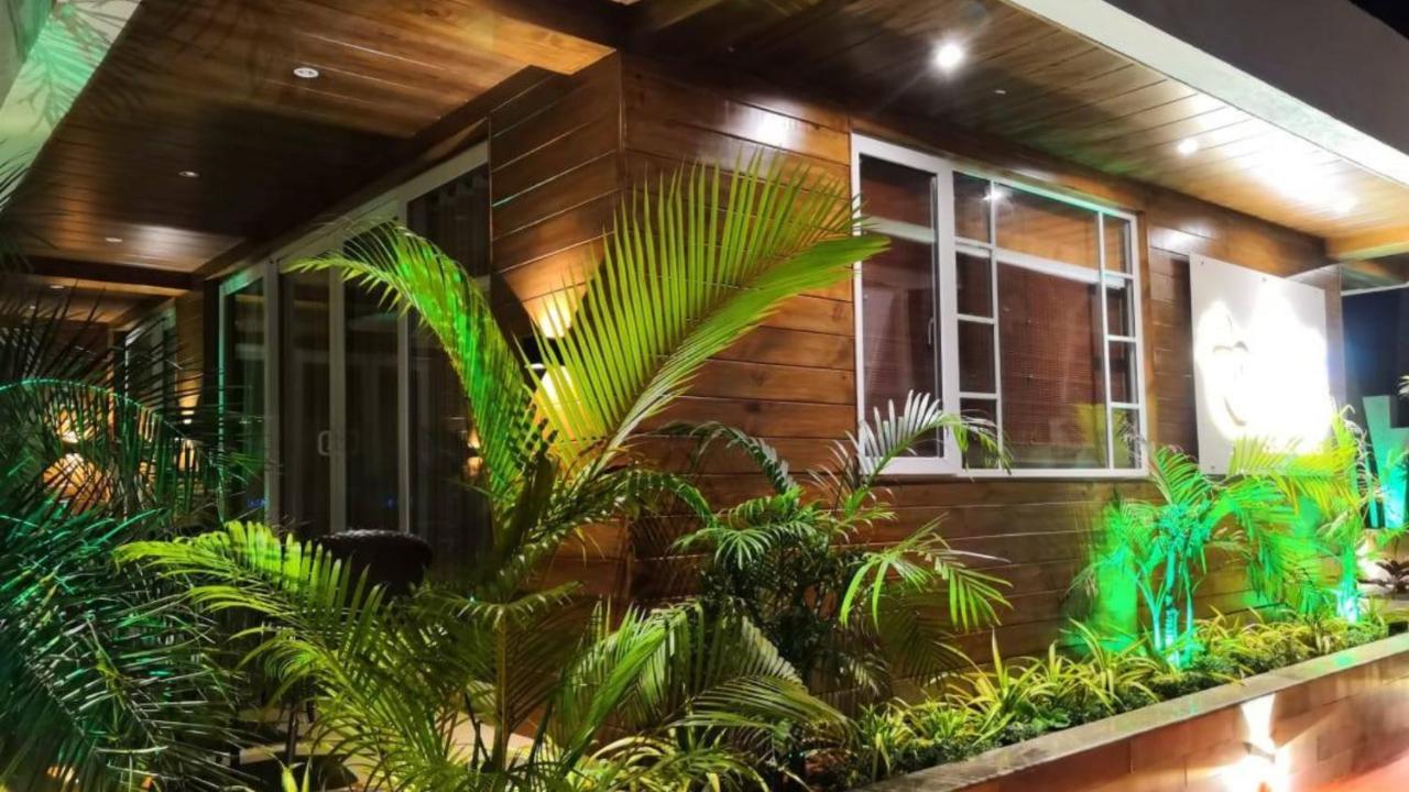 Shivers Oasis Luxury Boutique Resort Candolim Extérieur photo