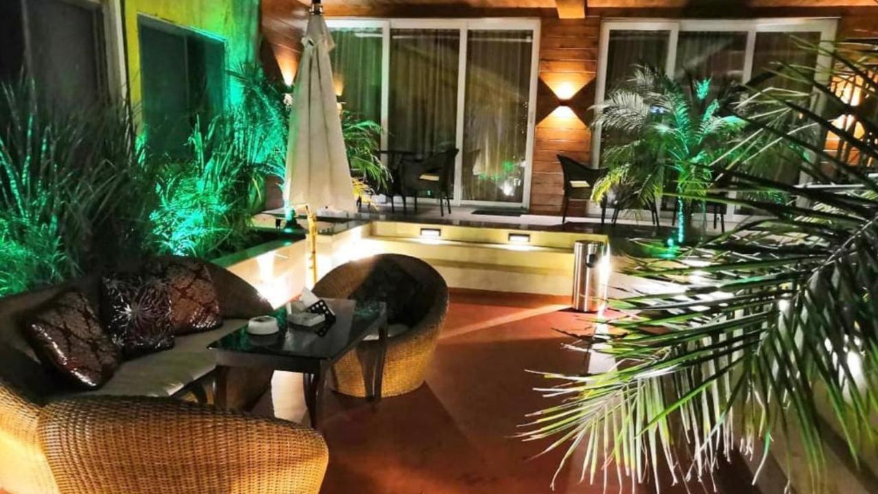 Shivers Oasis Luxury Boutique Resort Candolim Extérieur photo